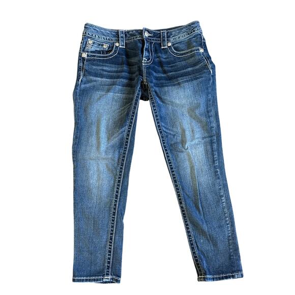 Women’s Miss Me Dark Wash Jeans Signature Ankle Skinny Crop Capri Bling Size 29 - Picture 1 of 5